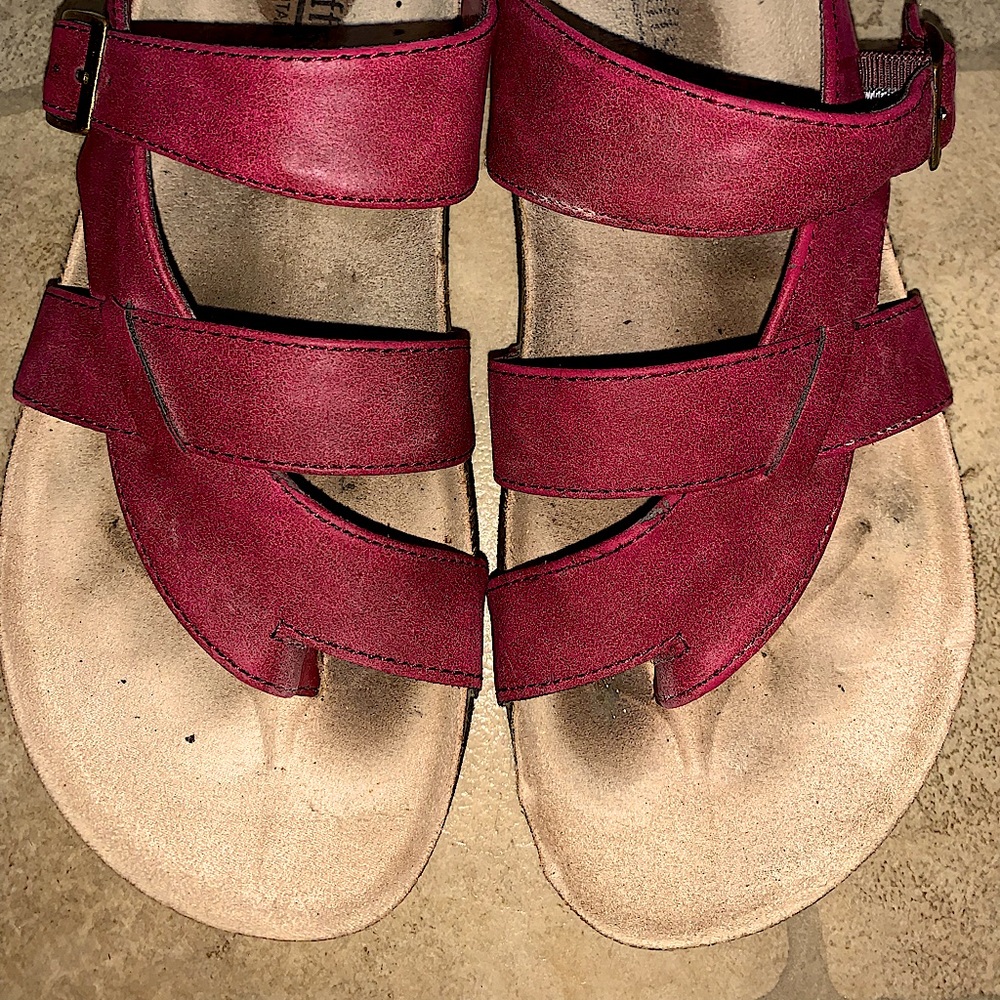 Leather sandals